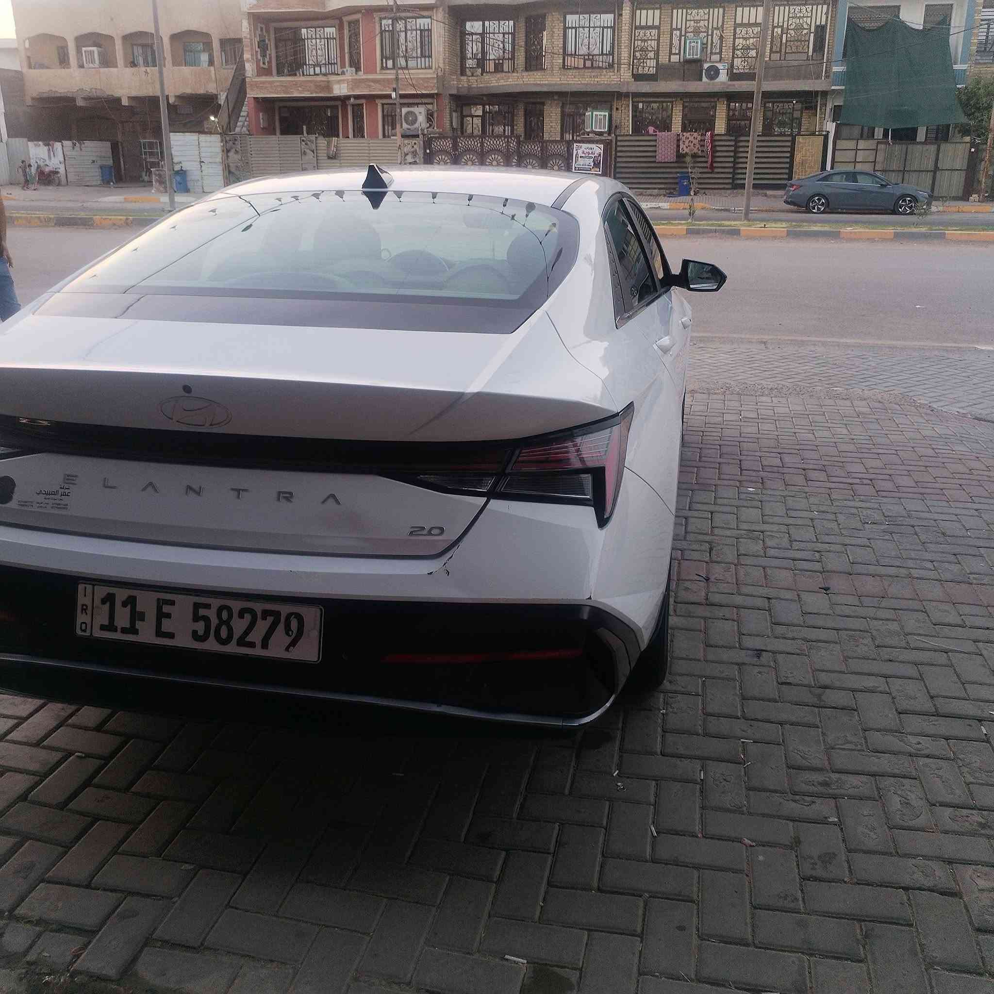 السلام عليكم عندي النترة 24 خليجي رقم بغداد فول مواصفات بعداد الشعلة عارضهة 175 بية مجال انبدل باب صدر هاذة رقمي ***********
