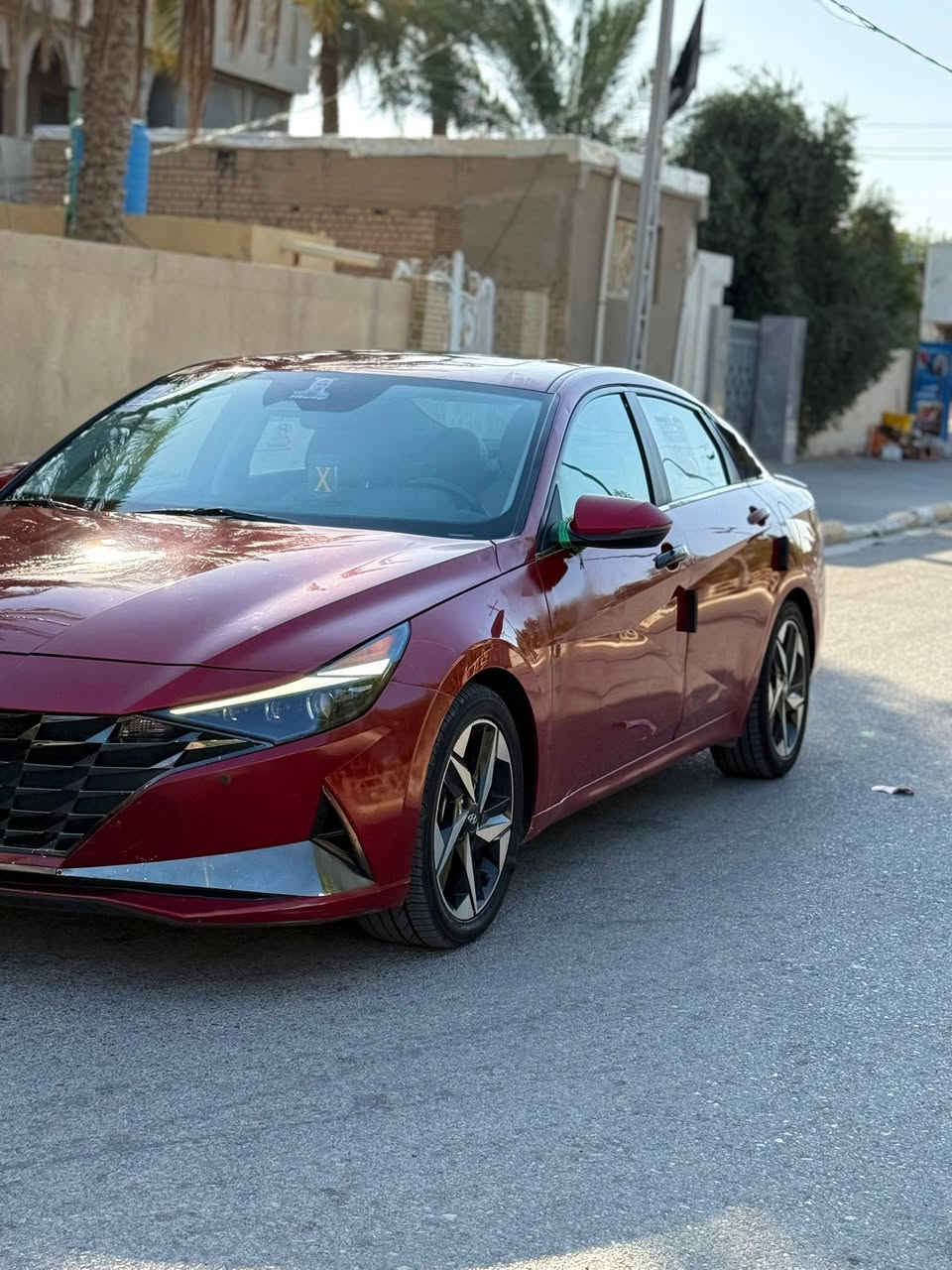 النترا 2021 هايبرد وارد امريكي ضرر 3 قطع صبغ بدون اي دواخل شواصي لغود مكفوله  فول مواصفات لمتد مكينه وكير مكفول حداديه جديده سياره مانقصها برقي داخلها ابيض كشنات جلد تشغيل عن بعد فتحه وباقي المواصفات المعروفه مكان السياره واسط السعر 125 وبيها مجال ***********
