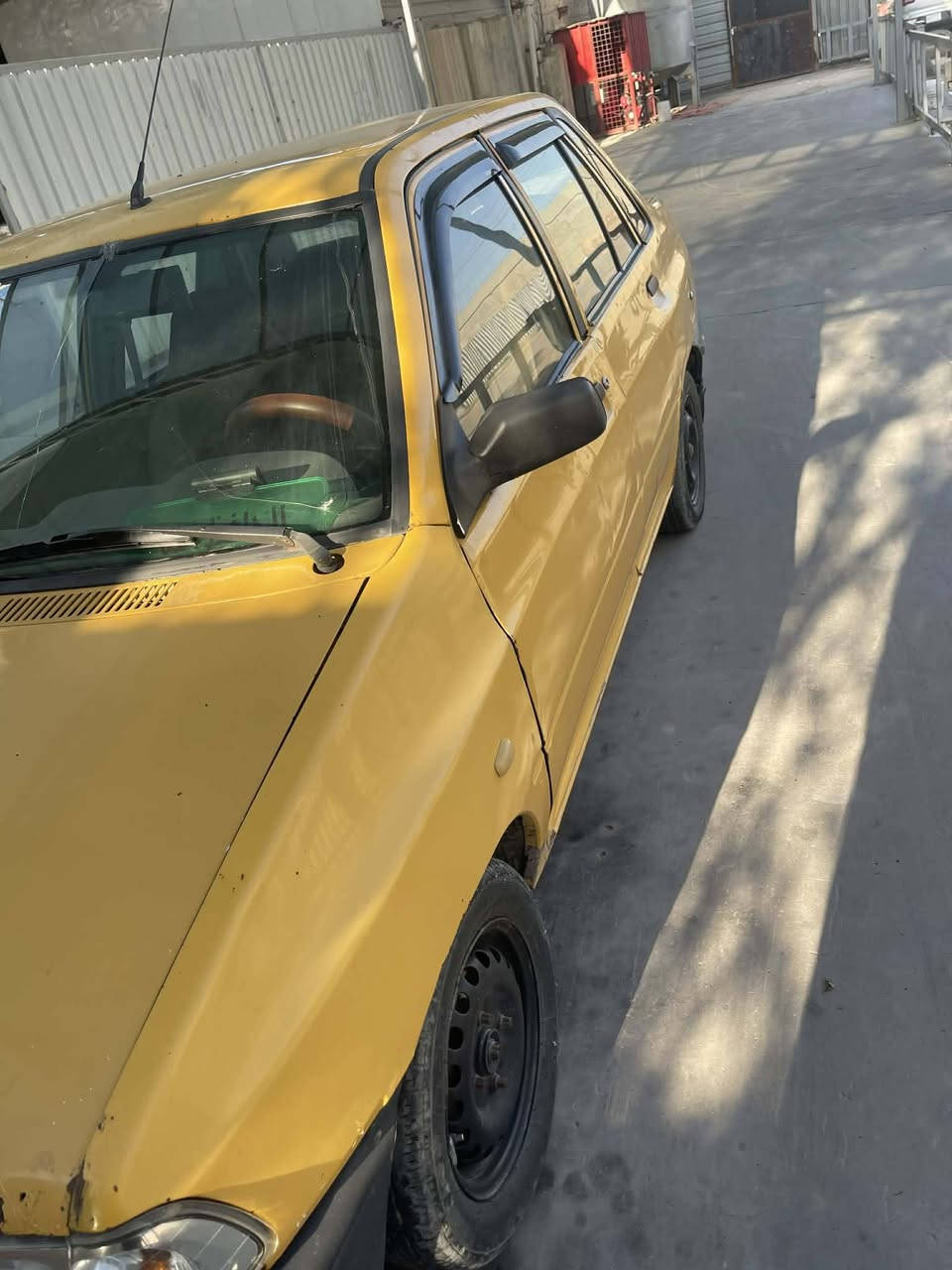 سلام عليكم  سايبه 12 سياره جاهزه كير ومحرك مكفولات صدر جديد تخم تأير سياره بسمي مصفره هيئه وغرامات السعر 30 وبيهه مجال  لشواصي واحد منهم بدايت  فطر
مكاني بغداد زعفرانيه ***********
