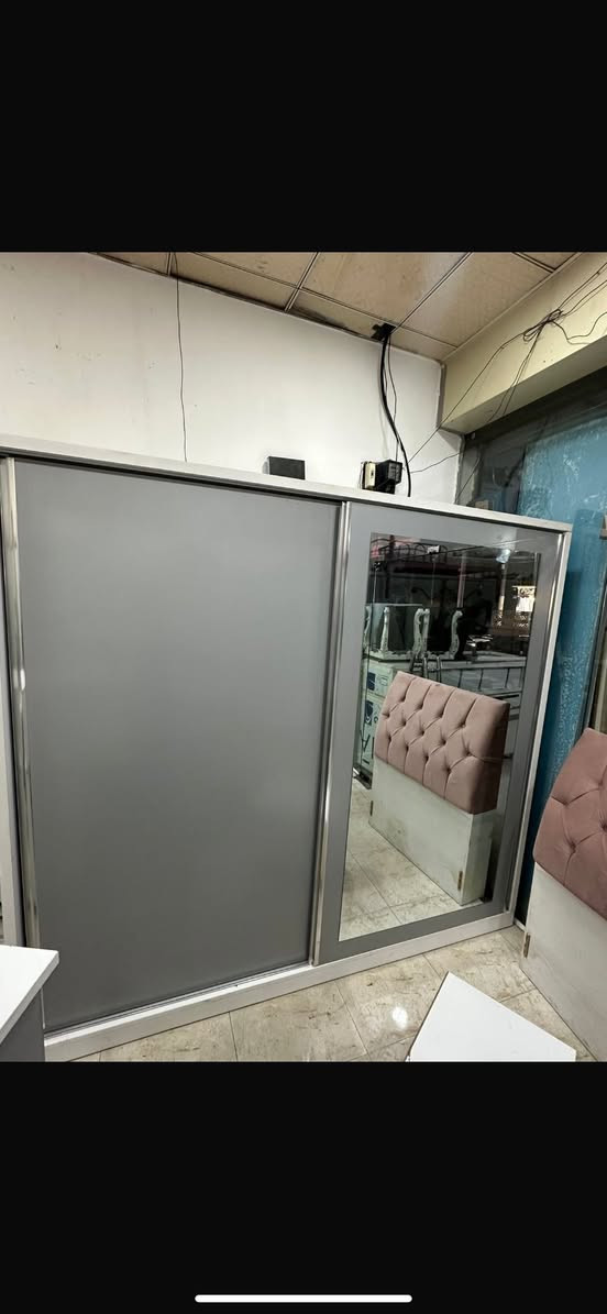 السلام عليكم غرفه نوم كامله نفرين كل وحده وسعرهه المكان تكريت حي العصري نهايت شارع البلديه يم أسواق البركه الرقم بي الانتصال واتساب ***********
