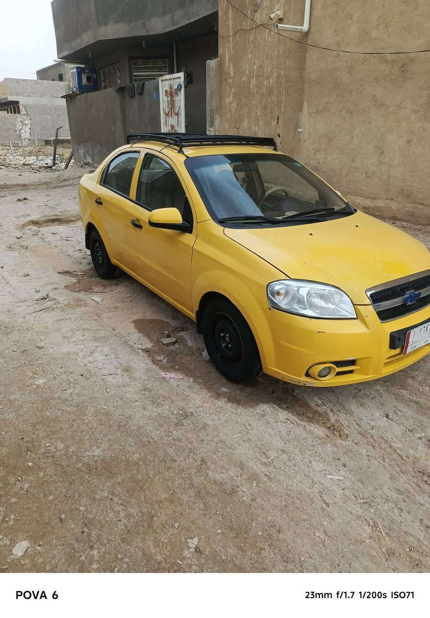 السلام عليكم ورحمة الله وبركاته
رمضان كريم 
من رخصه الآدمن المحترم 
افيو 2011 للبيع 
محرك مفتوح 
رقم بابل بأسمي
سنويه لل 2027 مصفره هيئه وغرامات
السياره جديده ومال جناي 
ما بيه كل نقص كهربائيات كله شغاله
السعر ٥٧ وبيه مجال للطيبين
غير متواجد على الفيس 
للأستفسار أكثر الأتصال على الرقم 
***********
