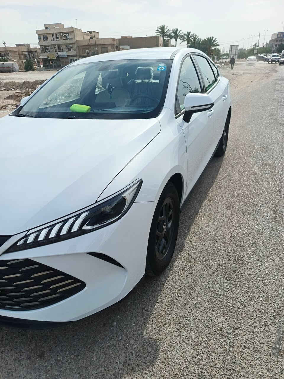 السلام عليكم 
من رخصه الادمن 
جن بلاص BYD
مرقمه كامله باسمي كبل تحويل 
معروفه موصفات الجن بلاص ما يحتاج نذكر شي 
ماشيه28الف 
سياره بيهه شخط بالدعاميه وبس وموضح بالصوره 
سياره خير من الله ما ناقصه شي تنصيب برامج كلشي مكمل بيهه 
السعر 18600
المكان بغداد 
الاستفسار ***********

