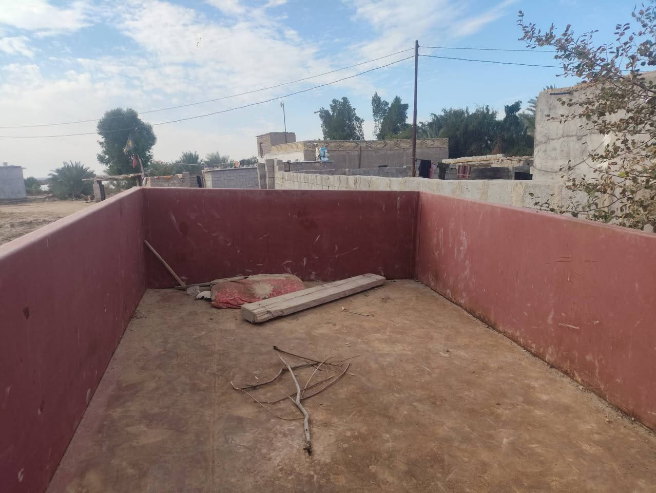 للبيع 
عربانه ما مشتغله صفر بعدهي شرط زلغ ما بيه مكاني ذي قار السعر (مليونين) للمعلومه ماخذه اكثر من هذا السعر بهواي  
رقم الهاتف اتصال فقط ***********
