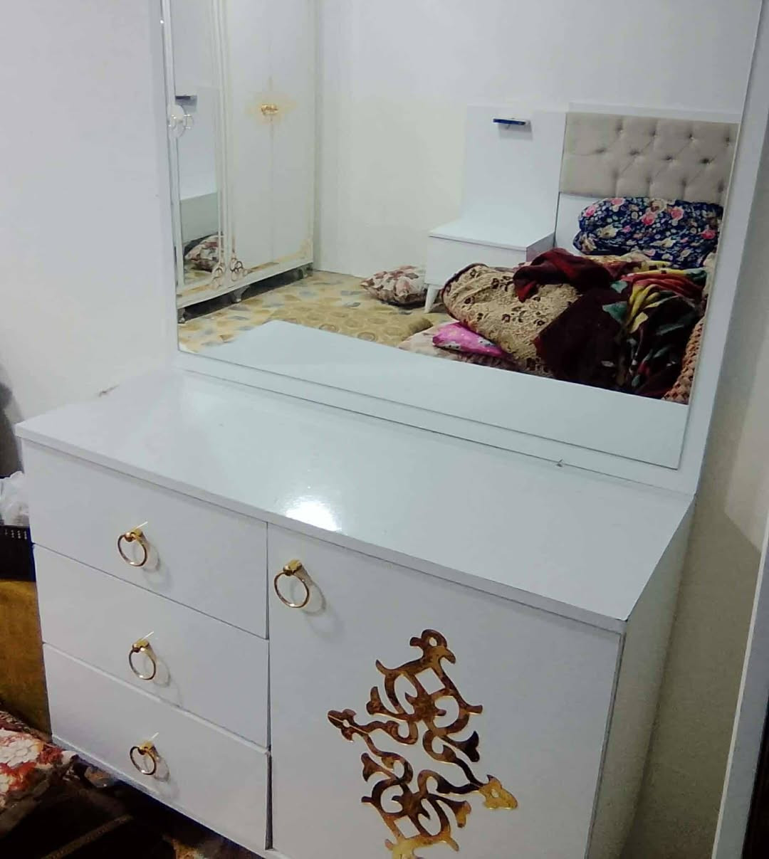 غرفة تركية 6قطع مابي اي عيب السعر 425نهائي عنوان موصل حب الانتصار الشراي يتواصل خاص إشارة الأصدقاء


**إذا كنت صاحب هذا الإعلان وتريد حذفه لأي سبب، رجاءا أرسل رسالة إلى الدعم الفني**