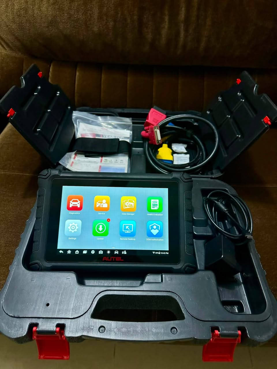 Autel mx900 
جهاز نظيف كلش وخلصان الأشتراك وقيمة اشتراكه 150$ بالسنة 
السعر 300$   وللعلم تحديثاته مستمرة ومتوقفت
***********
