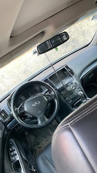 انفنتي G37x • ٢٠١٣ • داخله غرق