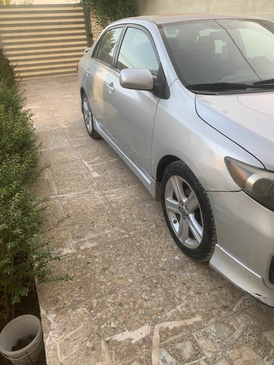 سيارة S رياضي فول جاهزة من كلشي تبريد تدفئة
حادثهه جاملغ وعندي انضرب الباب وتبدل 
سيارة مال جني وبالعافية عالياخذهه
السيارة ماشية 153 كيلو
المواصفات منحجي بيهه لان السيارة فول فتحة تحكم ستيرن شاشة وباقي المواصفات معروفة
السعر 135 وبيهه مجال بسيط
للتواصل اتصال او واتساب
***********
