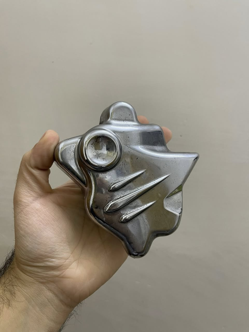 السلام عليكم
هوائيات هارلي السعر ٤٠ الف
عقل ستد بلادي فصله السعر ١٥٠ الف
كفر فج بريك امامي vtx1300 ٣٥ الف
بنز دراك ستار خلفي ١٠ الف
كتف شحن شادو مع الفيشه ٢٠ الف 
كفر خناك كابريتر نيكل ٢٠ الف
فلتر شوته تزويد ١٠ الف
كفر هورن نيكل ١٠ الف 
نوزلات سوزوكي بوليفارد ٥٠ الف 
ستيرن شادو بدون لقم ٧٥ الف 
 لاصق مانع صباب خوذه ٥ الف 
-----
مكاني بغداد ويوجد توصيل 
***********
