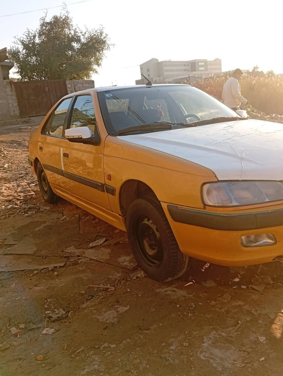 السلام عليكم بيجوبارس موديل 2011 للبيع كير ومكينه وتبريد بلجيس تخم تاير وباتري جدد حداديه جديده دواخل حلوه كهربائيات كله شغاله رقم بصره انكليزي راعيه يريد تحويل مصفره من كلشي سنويه لل 2031 مكاني حسينية المعامل السعر ع الرقم  ***********
