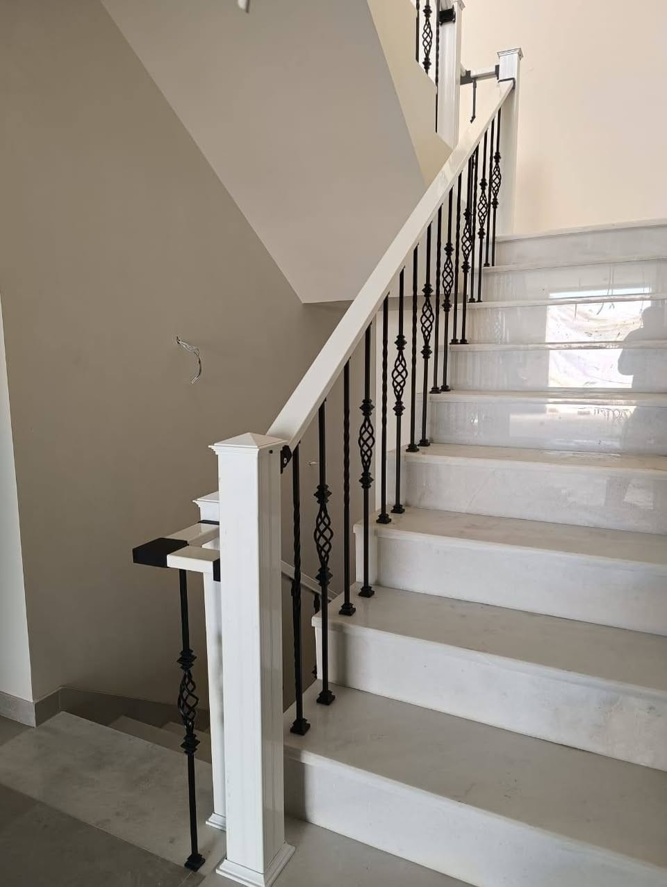 🔹 محجر ألمنيوم عصري – قوة وأناقة
أحد أعمالنا المنجزة ✔
محجر ألمنيوم لمجمع طبي
تنفيذ احترافي | مواد عالية الجودة | تشطيب دقيق
نفخر بثقة عملائنا
⏳ تنفيذ سريع
💰 أسعار منافسة
⭐ خبرة سنوات
🛠 ضمان على العمل
📞 للحجز والاستفسار
***********
***********

#محجر_المنيوم
#محجر
#المنيوم
#بناء
#تشطيبات
