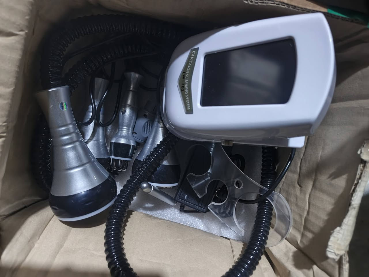 جديد غير مستخدم
٥٠ مع التوصيل


**إذا كنت صاحب هذا الإعلان وتريد حذفه لأي سبب، رجاءا أرسل رسالة إلى الدعم الفني**