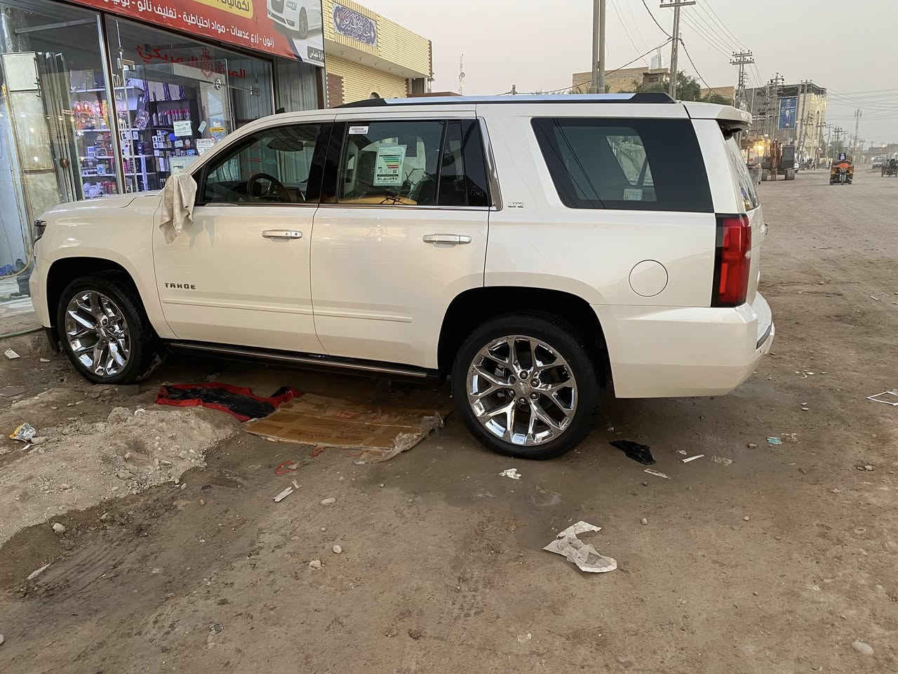 تاهو ltz خليجي فول واحد عله واحد اعله فئه للتاهو كفاله عامه ضربه صبغ كير مكينه حداد كله جديد ماشيه 170زقم بصره دولي بسمي سياره جديده بمعنه الكلمه 
جنطه شفط
دوس كهرباء 
ردار امامي 
ردار خلفي 
ثلاجه 
حساسات امامي 
حساسات خلفي 
داتا شو 
كشنات خزن 
كشنات تددفه تبريد 
شاشه عرض وسطيه
ستيرن كهرباء 
كشنات خزن
قاصه
زنون بلاد 
ستيرن تددفه 
أساير بلمري
اربع بصمات 
تو ويل
فتحه
دوسه تصعد وتنزل وين الباب
نقطه عمياء
كشنات كله كهرباء
فول الفول بيه بارد بربع الجاملغ الايمن جوه كد جف ولباقي كله كفاله مكانه بصره قضاء المدينه سعره 340وبيه مجال ***********
