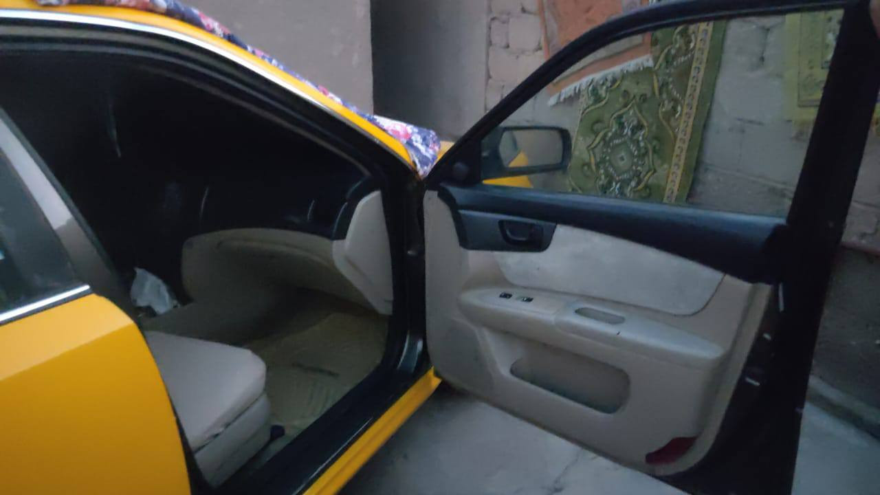 اوبيتما ٩ امريكي محرك دوش ٢٤٠٠
كير ٥ نمر تخم تاير تبريد هزه رقم جديد واسط تبديل بنيد فقط بدون دواخل من الوارد السعر ١١٠ المكان ذي قار قضاء النصر 
الاتصال ***********
