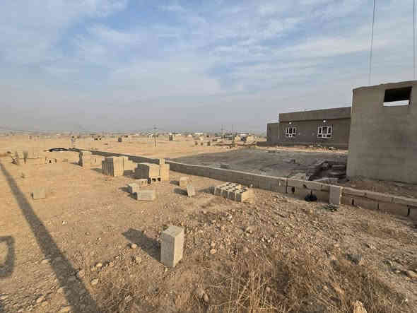 سلام عليكم ❤️ 
قطعه ارض زراعيه 
1000متر 
مربع 
موقع  مرتفع 
السعر خاص او اتصل
قرب مستشفى العتبه 
ماء +كهرباء واصلها
((((غير)) مشمول بل تجاوز ات
للستفسار على رقم 
***********
