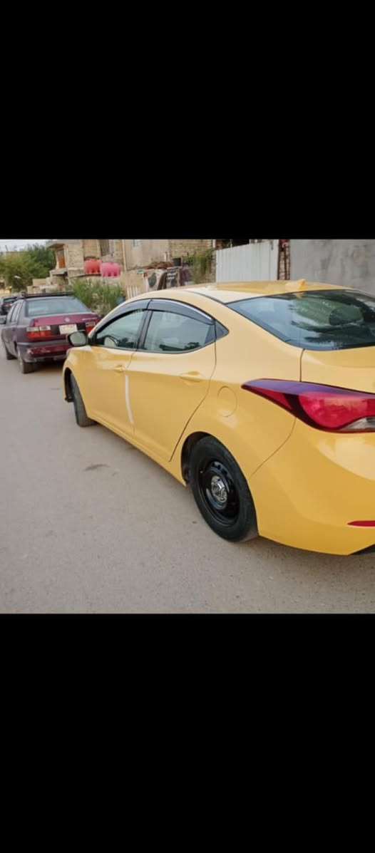 السلام عليكم اخوان النتره للبيع موديل 16 وارد أمريكي حادثها من وره اني مكلف بل نشر مكان السياره بغداد المشتل *********** سعر 105 وبيها مجال
