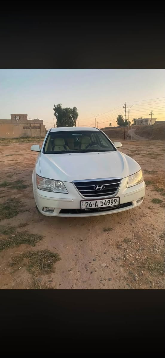 *للبيع: هونداي سوناتا 2010* 🚗وارد أمريكي 

*تفاصيل السيارة:*
- *الصبغ*: كلين 100% بدون صبغ ولا تبديل
- *المحرك*: - شرط 
- *الكير*: اوتوماتيك - شرط 
- *الحالة*: نظيفة جداً، جاهزة، ما تحتاج أي مصروف
- *

*السعر*: ١٢٣ مجال بسيط 
*المكان*: شرقاط - صلاح الدين
*للاستفسار*:***********---
