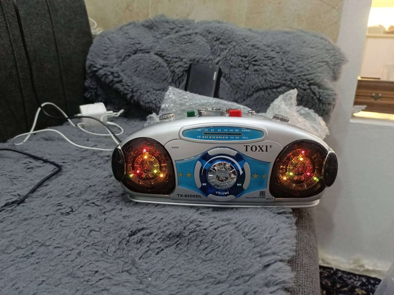 مسجل وراديو اسعر10 تالاف ***********
