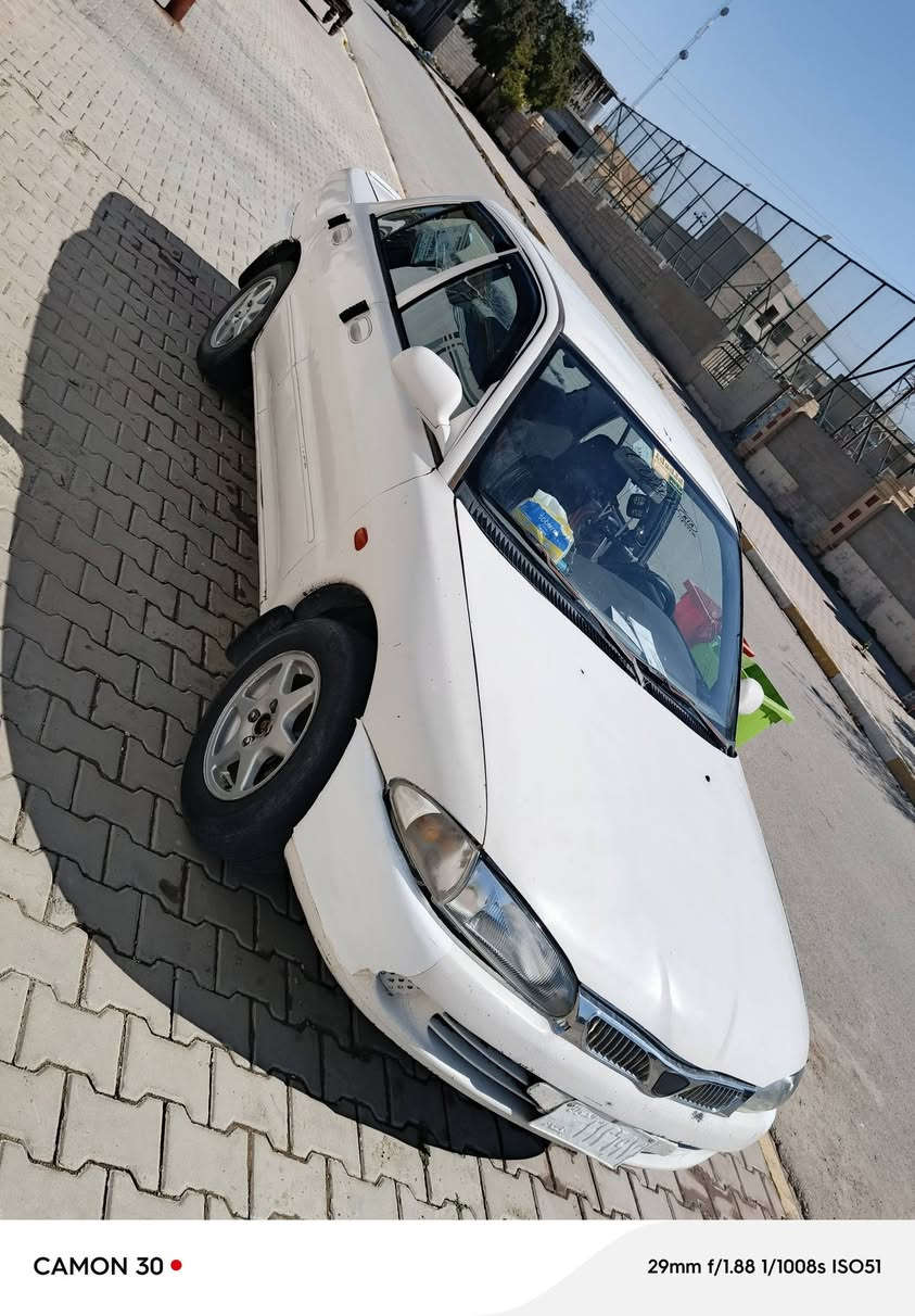 بعد السلام براتون 2002 وكالة فقط سياره جاهزه من كلشي كير شرط محرك شرط تبريد ثلج تدفئه نار كهربائيات شغاله أي نقص ما بيها سعرها جوه السوك تجي وشوف بعيونك السعر 26 وبيها مجال وذا اكو مراوس حسب القناعه العنوان الحويجه داخل ***********
