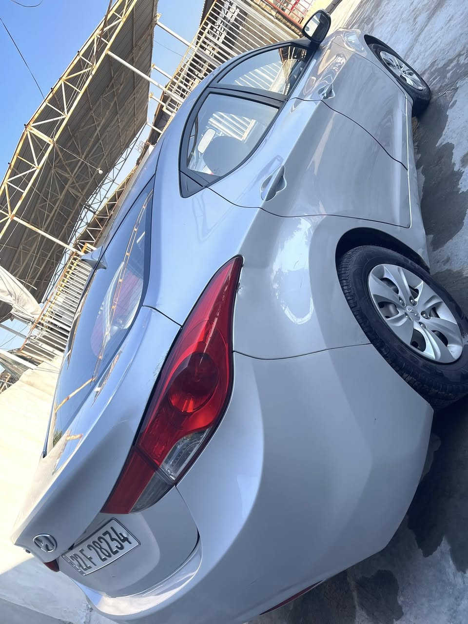 السلام  عليكم 
هونداي النترا 2012 خليجي فول عدا الفتحه رقم اربيل الجديد شرط التحويل
كير ومحرك شرط مكفولات 
محرك1600 تخم تاير صدر مضبوطات  تحكم ستيرين تبريد تدفئه سياره جاهزه مابيه نقص  بيه 3 قطع صبغ بدون دواخل السونار مرفق مع المنشور السعر 90 بيه مجال بسيط مكاني سامراء ***********
