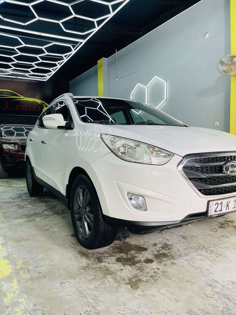 السلام عليكم شباب
توسان موديل 2012 خليجي
ماشيه 155
موصفات عاديه مكفوله من الضربه والصبغ والبارد فقط كارت بالذيل مال چاملغ الخلفي على كد إصبعين والباقي كفاله صدر تاير كير مكينه السياره جاهزه ومبولشه رقم سليمانيه دولي شرط التحويل 

رجاءا جاءا اقرأ التفاصيل قبل الاتصال

السعر 139وبيها مجال بسيط لطيبين 

للاستفسار ***********
