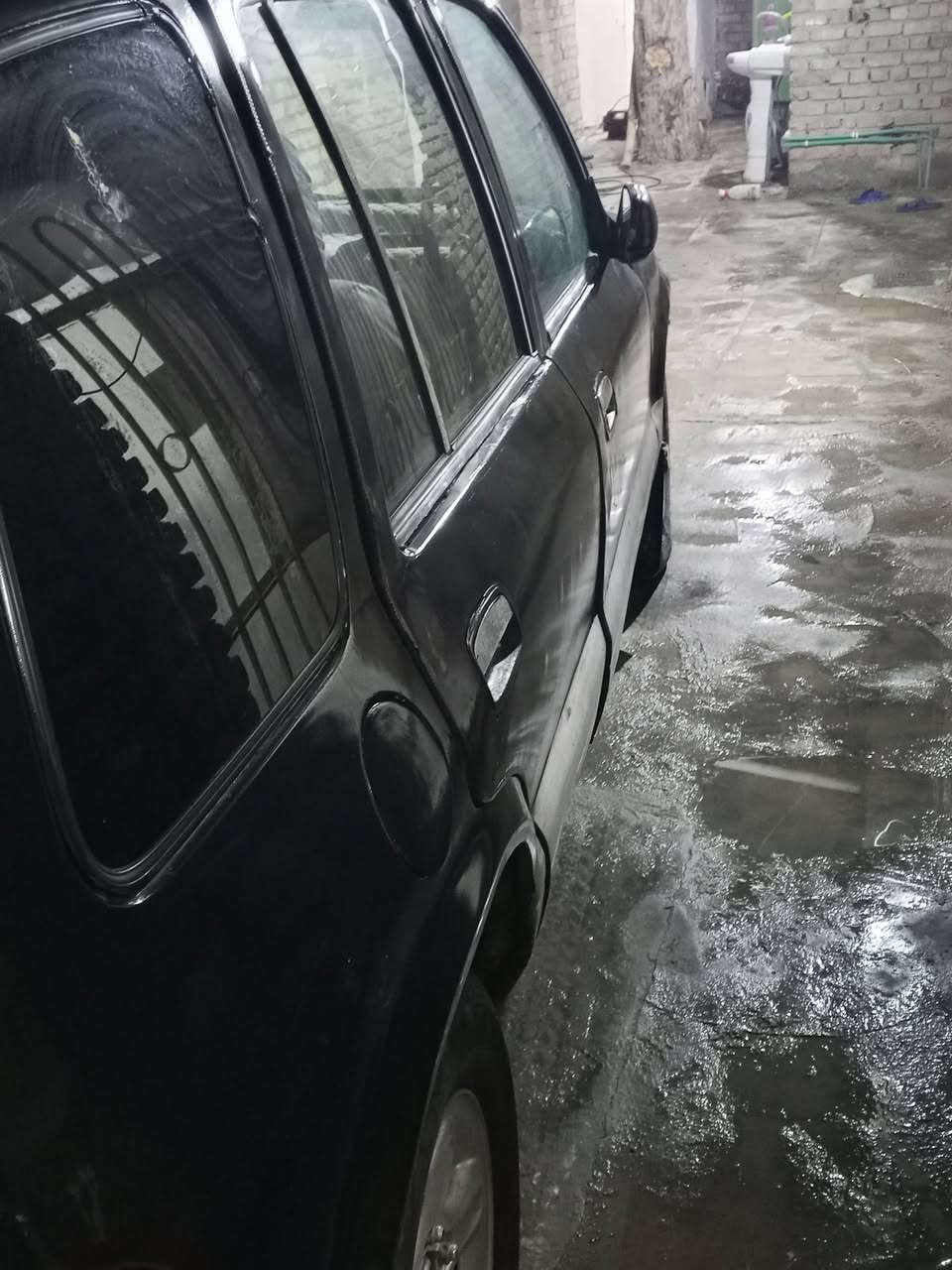 سبورتج موديل 93 سنوية 26
دواخل نضيفه محرك ونجي كربلائي 
سيارة نضيفة وشغالة 
السعر 33 وبيها مجال 
***********
***********
