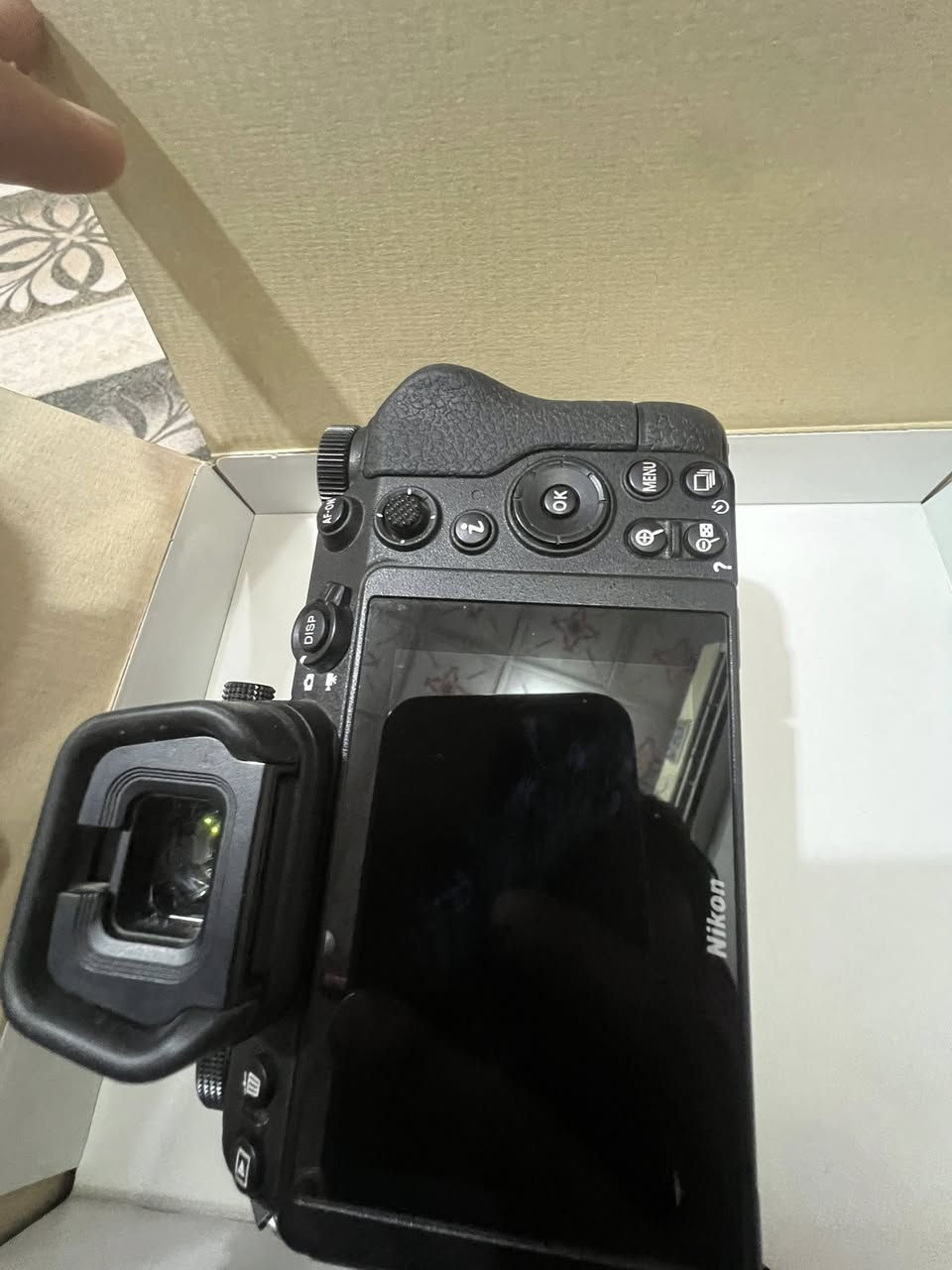 بدي نيكون Z6ll شترها 9k بدي جديد مكفول من لزلغ كارتون وجميع ملحقاته  سعرها 1550وبيها مجال شي قليل 

ادبتر Z مارك 2 جديد كارتون 200الف

رونين دجاي 3 مني 325وبيه مجال قليل 

عدسه 150-600رياضي 950الف

عدسه 50 ملم نيكون 250الف

 رقمي بيه وتساب ***********
مكاني بصره يوجود توصيل
