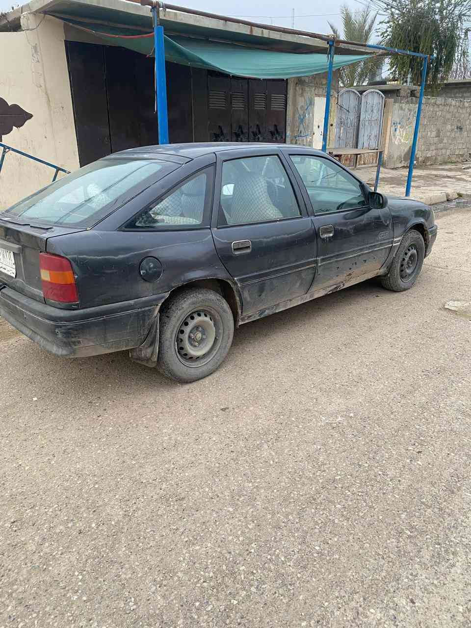 اوبل فكترة موديل 91
حجم 20 رقم صلاح الدين الماني
شرط التحويل
كابون بانزين مابيها
السيارةً ماعيزها شي 
اشوي خيسان بلدوسة
سعرها 30 وبيها مجال للطيبين
مكان السيارةً حمام العليل***********
