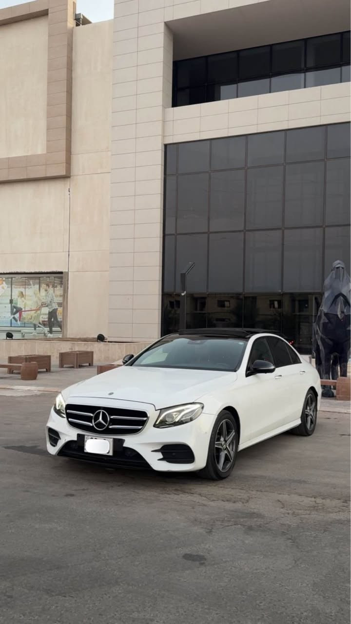 السلام عليكم للبيع فقط بدون مراوس

مارسدس بنز حجم E200 

AMG اصل بلاديه

وارد الماني ضمان دولي 

موديل 2020 

مواصفات اعلى شي بيها 

⭕️بانوراما 

⭕️شاشه كبيره متصله 

⭕️رادارات امامي وجانبي 

⭕️بصمة تشغيل 

⭕️بصمة ابواب

⭕️ابواب شفط 

⭕️كشنات كهرباء

⭕️كشنات هيتر وتبريد 

⭕️استيرن هيتر 

⭕️دبل ماوس 

⭕️دشبول كاربون 

⭕️استيرن حرف D

⭕️نقاط عمياء

⭕️نظام اصطفاف الي 

⭕️خمس كاميرات محيطيه 

⭕️داخل قرميدي مميز 

⭕️لدات 64 لون 

⭕️عداد دجتل الكتروني 

⭕️جنطه كهرباء

⭕️اوتو هولد  

وكلش هواي مواصفات بعد

السياره كلش ناصبه ونظيفه 

سنويه جديده ورقم جديد 

مكانها بغداد سيديه 

بيها كلير كلش بسيط بقبق الجنطه مقدار شبر وشويه 

 وbdr مكانين صغار ممبين 

السعر 31.800$ والسعر كلش مناسب بالنسبه للموديل والمواصفات 

للاتصال *********** بغداد, العراق
