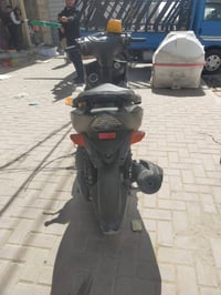 دراجة للبيع المكان بغداد الشعب بيها جويتر .. 07736142780