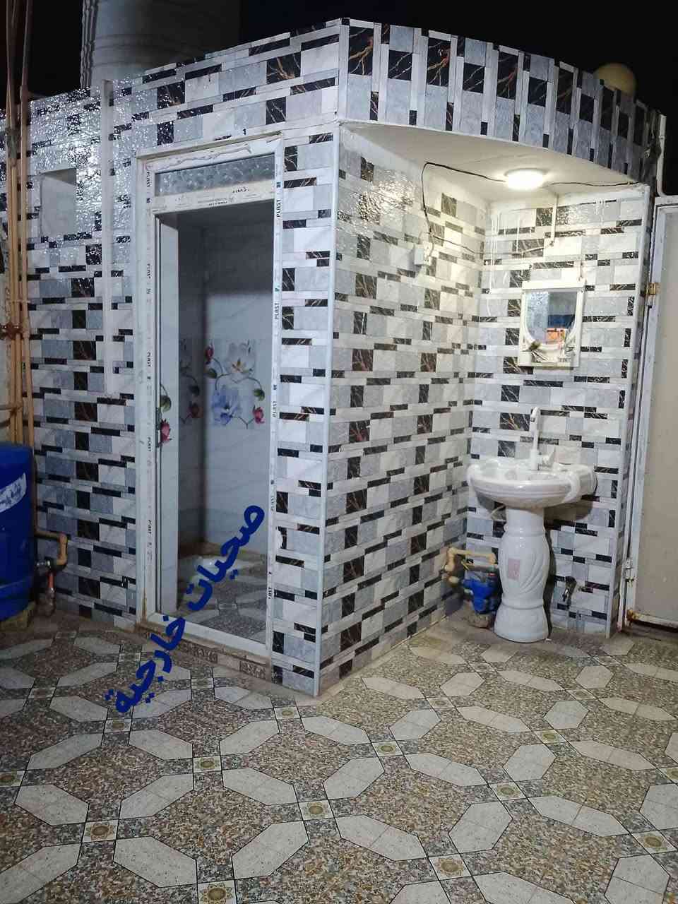 السلام عليكم
بيت للبيع حي سعيد مساحه ١٠٠ ب٣٥ وبي مجال

للاستفسار 
***********
