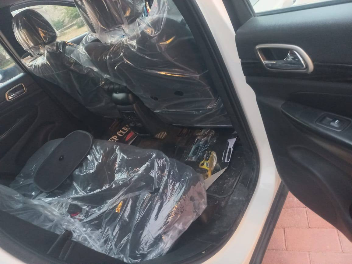 للبيع جيب 2011
سياره مال جناي فول عده الفتحه

بسمي تحويل أو وكاله

ماشيه 113

سياره كفاله ماعده دعاميه الخلفيه 

ع وضع شركه

بس الجناي يتصل 

مكان سياره لانبار 
***********
