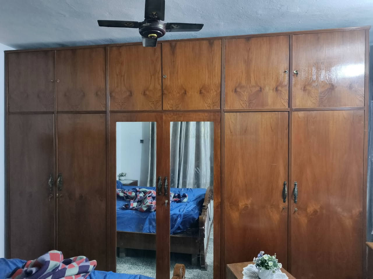 السلام عليكم غرفة للبيع خشب صاج مع ملحقاته ومع دوشك اسفنجي يطلع سعره1250 الف وبيها مجال للطيبين لغرض ضروره وشكرا


**إذا كنت صاحب هذا الإعلان وتريد حذفه لأي سبب، رجاءا أرسل رسالة إلى الدعم الفني**