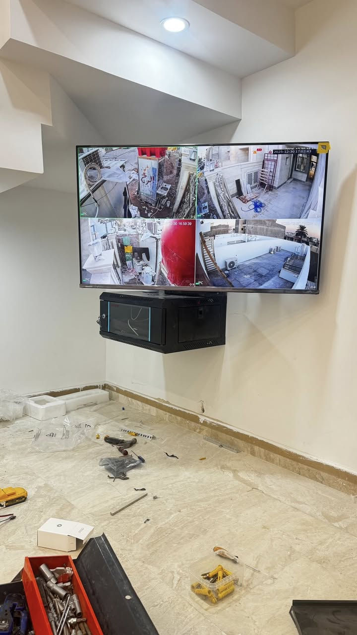 #الحمدالله_و_الشكر
  /
صور من اعمال مكتب الامير لكاميرات المراقبة و الانظمة الامنية 
تم تنصب منظومة كامرات نوع دهوا ip  دقة 8 ميكا و 6 مكيا      فول ليلي نهاري ملون  صوت صوره  عدد 4 في كل بيت   في منطقة زيونة 
 

 
مكتب الامير لكاميرات المراقبة و الانظمة الامنية يوفر لكم الحلول المناسبة و الجودة 🥇🥇في العمل 
مع الضمان على العمل لمدة سنتان 
و ضمان على المواد ايضا سنتان 
متواجدين بكل محافظات العراق الحبيب 
و اكيد عروضنا و الهدايا موجوده 🎁🎁
مع كل نصب 
بوكسات استراحه على عدد الكامرات🎁🎁 
واير hd 🎁🎁
و اسعارنا ماسبة لجميع 💰💰
***********
