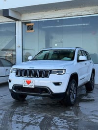 جراند شيروكي • ٢٠١٨ • فول مواصفات