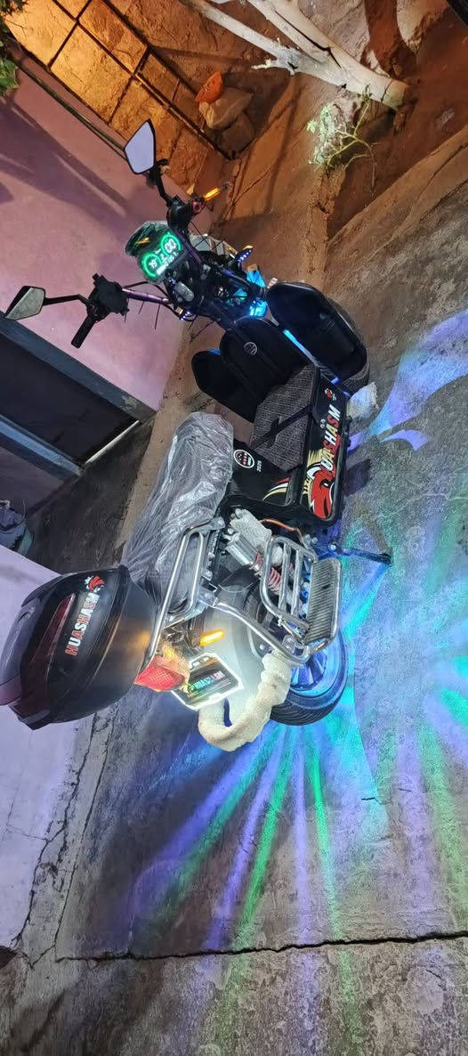 متاح ماطور شحن هيوشه موديل 26 بعدو جديد استخدام 10 ايام الماطور جديد للبيع السعر 825 للستفسار (***********)
