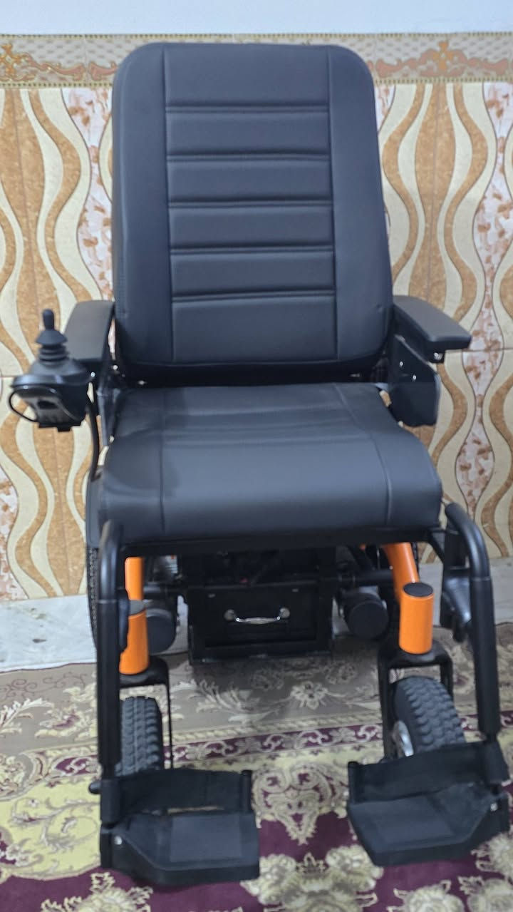 كرسي كهربائي جديد للبيع للاستفسار ***********
