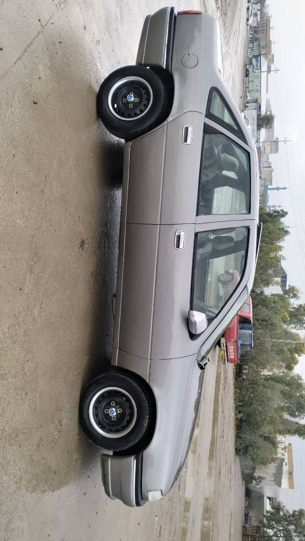 بەناوی خودای گەورەومیهرەبان
ئۆپڵ ڤیکترا مۆدیل 1995ڕەنگی نەوتی مەکینە 20 گێڕ عادی مواسەفات پاوەر abs سڵایت کارەبایی دوجام کارەبا ئاوێنە کارەبا  هیچ لێدراوی نیە بۆیاخ عامێ دەرەجەیک کراوەلەسەرساغی (گێڕ / مەکینە/ ئیفرۆ/ تاقم پێش ودوا/ تحویل / غرامە/بڕاوە ) بەشەرتن خایساتی نیە شعارنیە کارەباییاتی هەموی ئیشەکات پەردەدەرگاو دەشبولی نوێیە پەردەی سەقفیشی نوێیەتایەی تازەیە سەنەوی تاکو 2030 مانگی11 تازەیە هەزەوبەڕادی تاکو مانگی6  2026 تازەیە سەیارەکەماشااڵڵە نمونەیە هیچ مەسروفی تیانیە نرخی 46گەڵا مەعمەلە شوێن چەمچەماڵ   ژم خاوەنی ***********__*********** السليمانية, العراق
