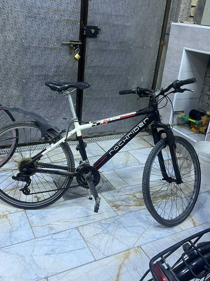 أسعار من ٧٥ وفوك كل واحد وسعره العنوان بغداد البلديات الاستفسار الاتصال ***********
