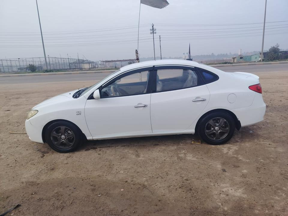 سلام عليكم الانتره موديل 2009 سياره مال بيت مال جنيان جهازه من كلشي مكينه 1600دكشن عالي المرغوب مكان سياره بابل سياره بيه قطعتين صبغ السعر ٨٧ وبيه مجال***********
