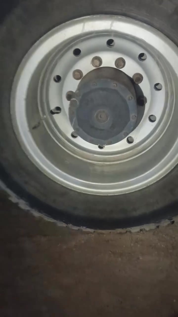 وياله صاج جدد مراوس بوياله قطع وبرماق نضيفات اريدهن ***********

