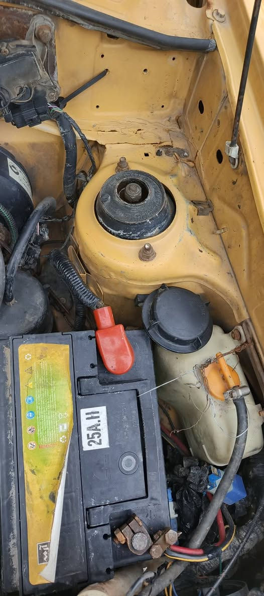 السلام عليكم سايبه 15 فيها ضربه شامله خلفي وامامي كيا محرك مقولات شوالصيها حلوه حداديه جديده الاستفسار *********** السعر 35 وبيها مجال
