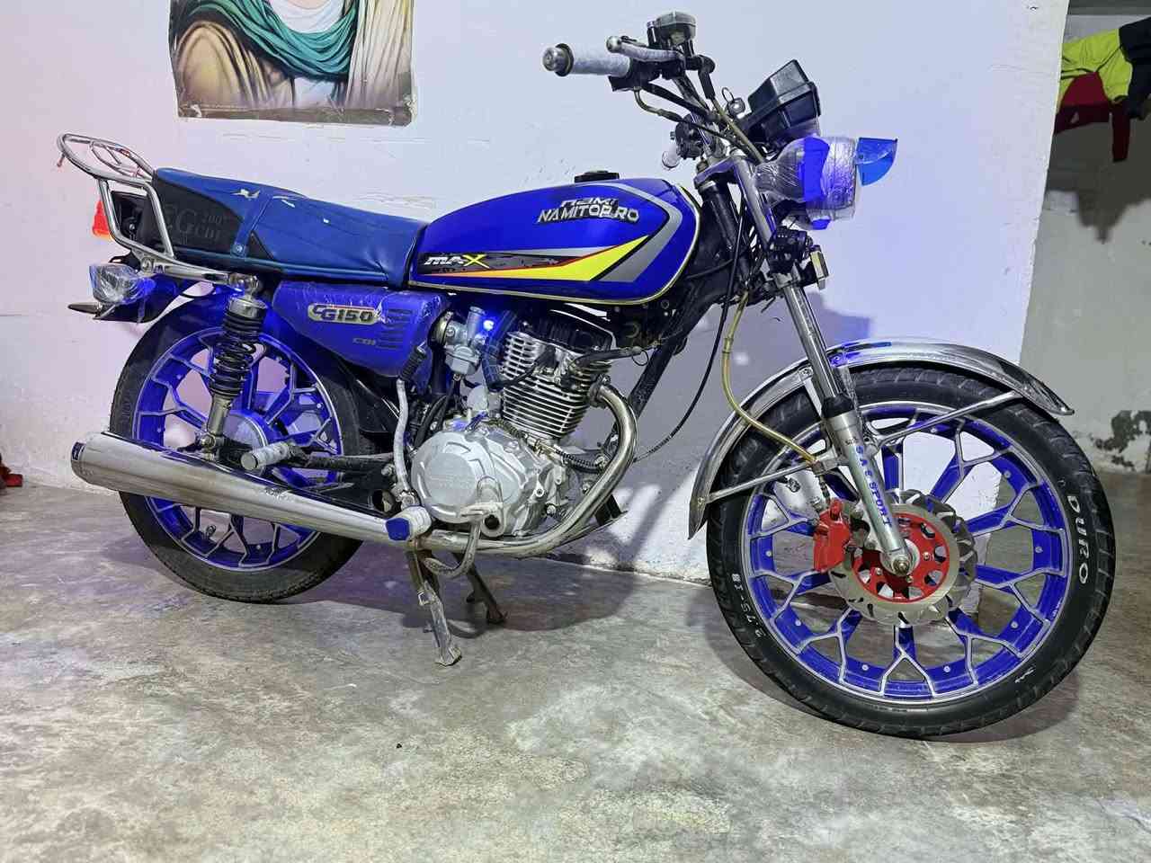 دراجه للبيع نامي برو اوراق كامل كهربائيات شغال عنوان ديالى خانقين للاستفسار اتصل على الرقم  ***********
