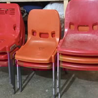 كراسي بلاستيك • ٢٠ قطعة • خانقين