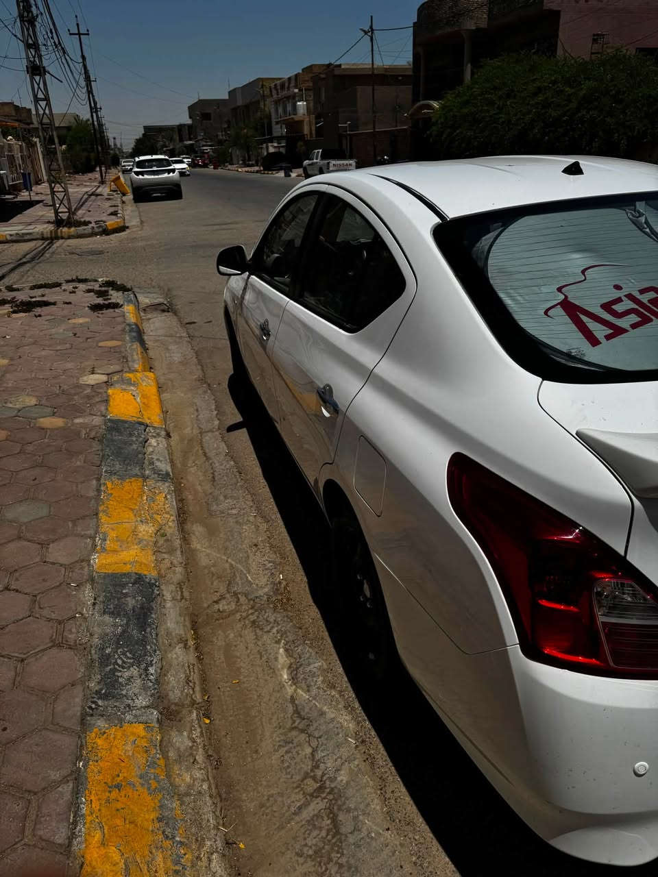 نيسان سني هندي 2024 ماشية 2500
مكفولة كفالة عامةعدا شخط بالباب خلفي  وشخط بالجاملغ الخلفي على كد اصبع خفيفات 
رقم بغداد الالماني الجديد سنوية بأسمي تحويل ثاني يوم 
مكانها كوت 
***********
