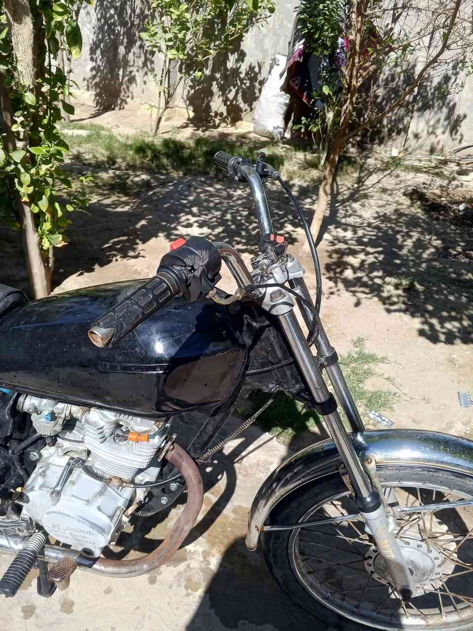 سلام عليكم
للبيع كلك تشتغل هندر واحد مكفولة من سرقة سعر250 غراضهة نصهة جديدة  مكان كربلاء للستفسار ***********
