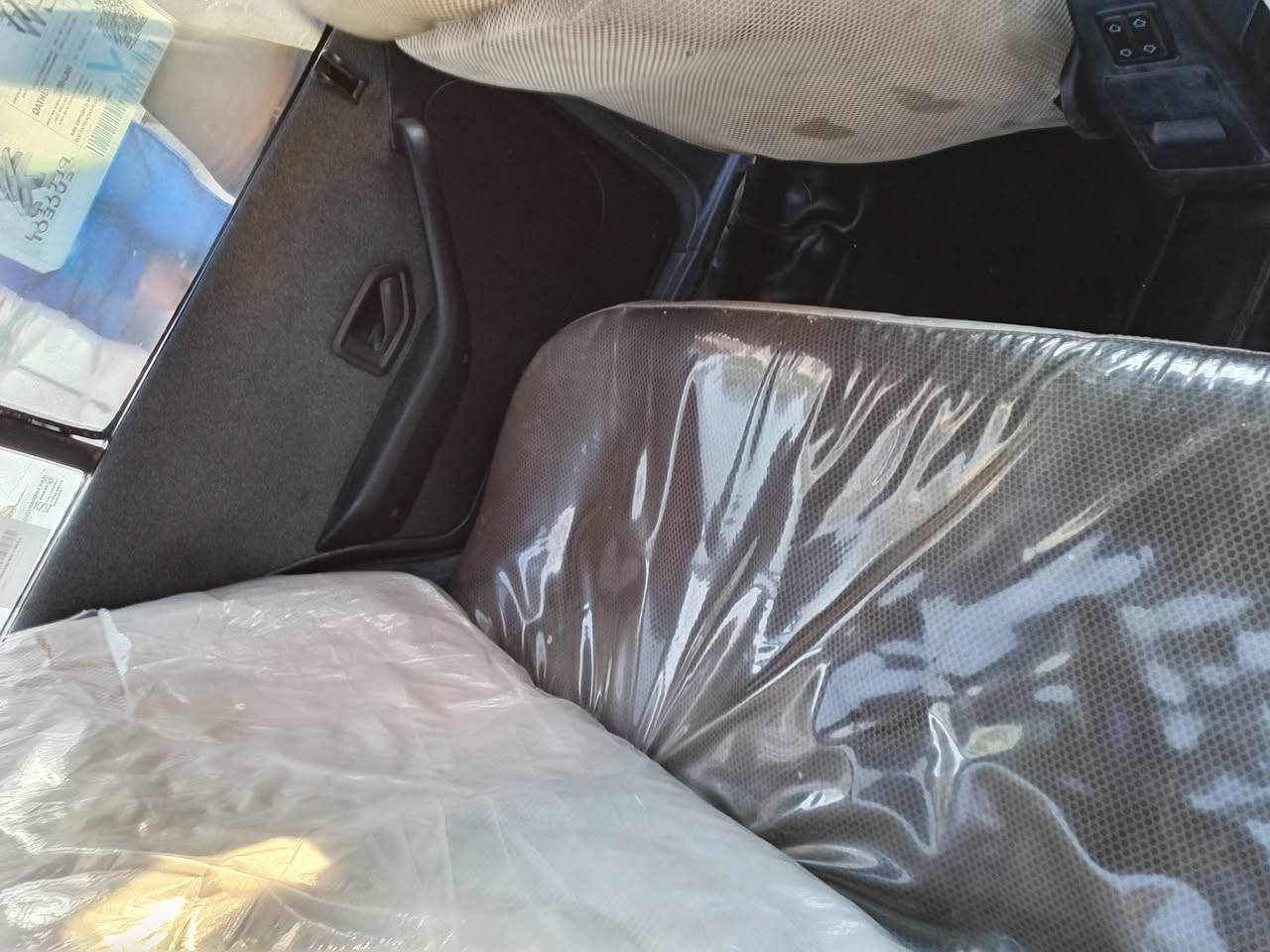 السلام عليكم
بيجو بارص موديل 2015
بدون ضربه بدون صبغ بيهه بارد بلجاملغ الخلفي رقم بغداد انكليزي باسمي كير ومكينه خير من الله شاشه وكامره خلفيه حداديه تخم تاير اليوم دخلت هزه سعر 45 وبيهه مجال مكاني ديوانيه  دغاره 
للتواصل ***********
