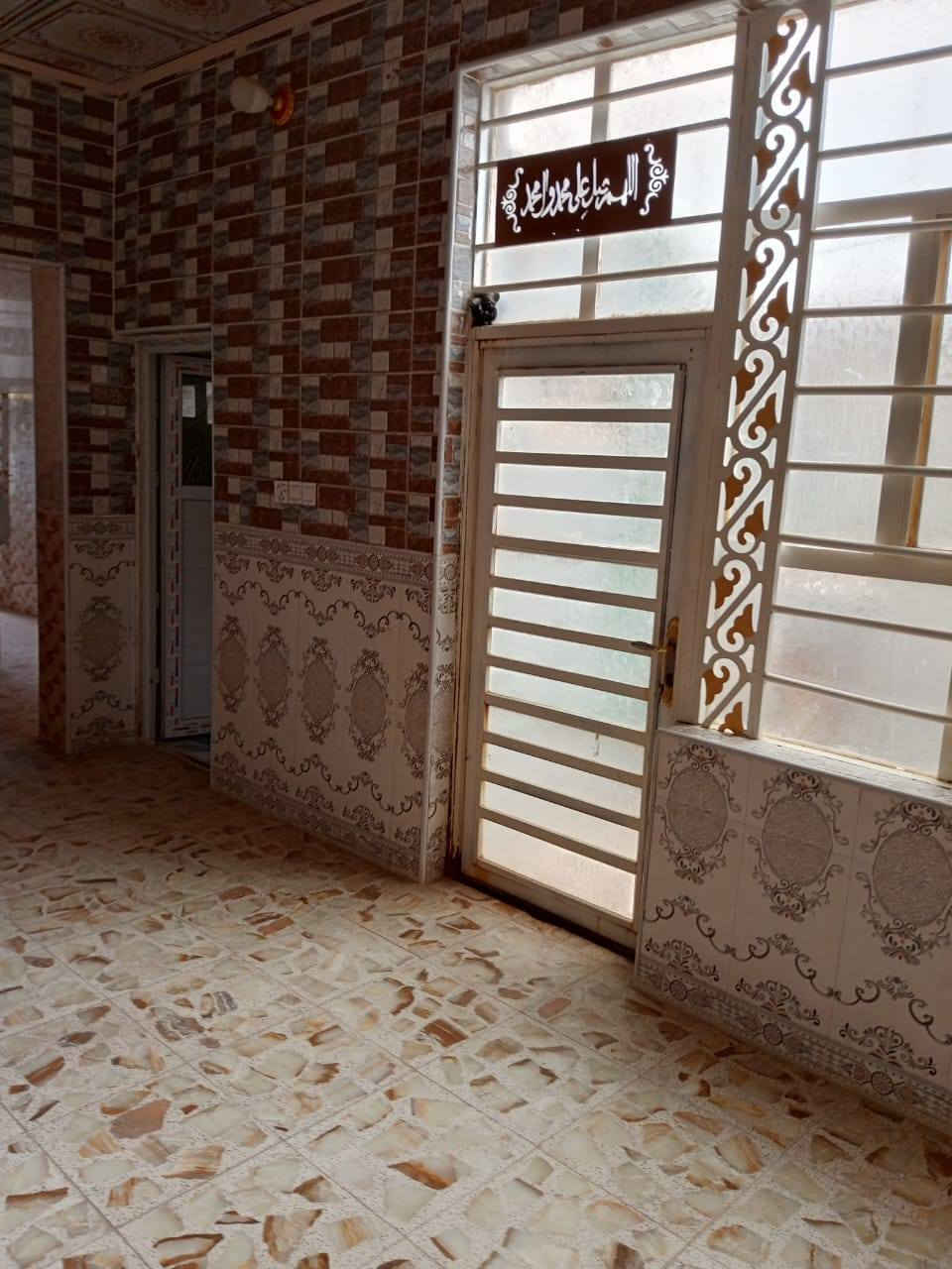 يا الله بيت الإيجار مساحه 100 متر
نجف حي ميسان موصفات غرفه و صاله و مطبخ و ستقبال و صحيات سعر الايجار 300 وصل ماي و كهرباء عله صاحب البيت الاستفسار ***********
