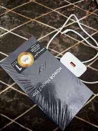 عندي هونر مجك 7 برو نظافته 100 ضمان شركة جبال ملحقات اصلية كاملة نفس ه...