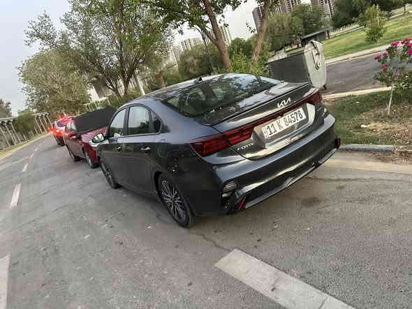 كيا فورتي موديل 23 جيتي لاين دوش 
مكينه 200
الصور واضحه مايحتاج اشرح 
السياره ماشيه 30
فول مواصفات اعلى شي بلفورتي 
السعر 180 
التصال ***********
