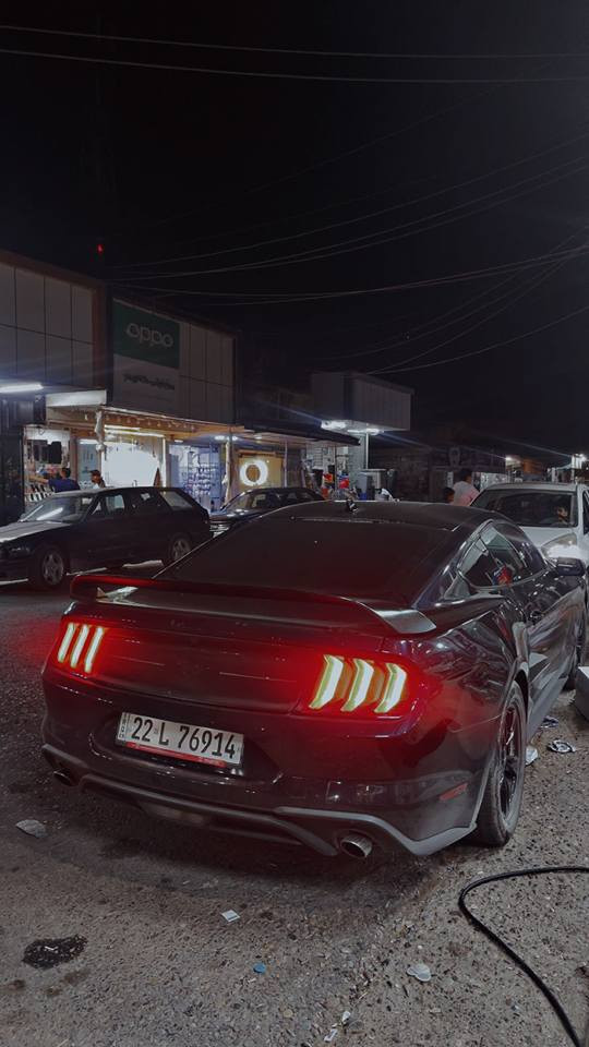 Ford mustang 2021 
موستانك گێر عادي 
سيارةيةكي زور خاوينة بي شوخت و قوب بشت بو بيش كةبس مةكينةي نةكراوةتةوة بةشةرت 
هةموو شتةكي بةشةرتة بةناوي خومة 
سيةرةكة ٣ بارجة و نيوي بوياغة بي داخلي يرباك بةس شاني تةقية نرخي ١٣٣ مجالةكي تيداية 
*********** أربيل, العراق
